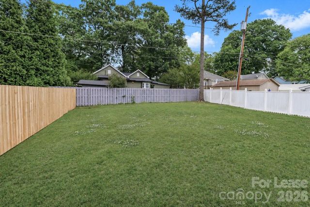 1022 W C Street, Kannapolis, NC 28081
