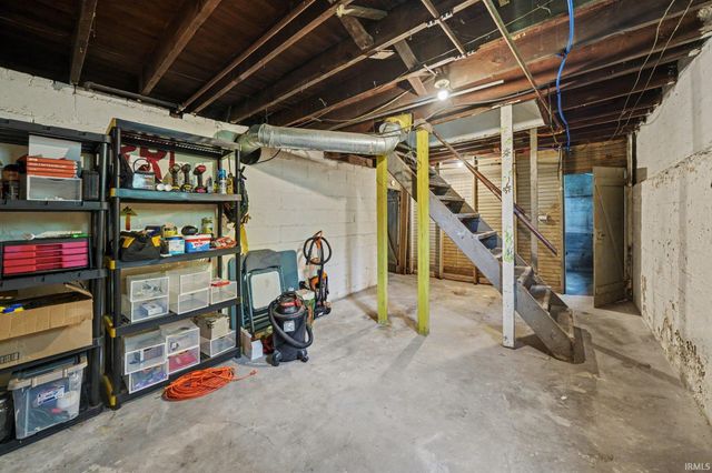 703 W 4th Street, Mishawaka, IN 46544
