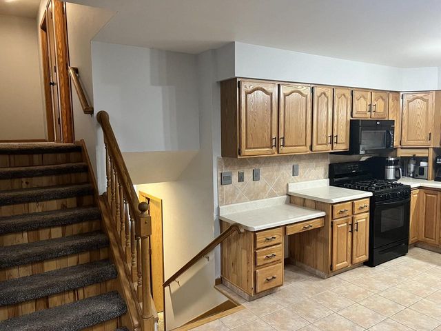 1159 ELMHURST LANE, Oshkosh, WI 54904