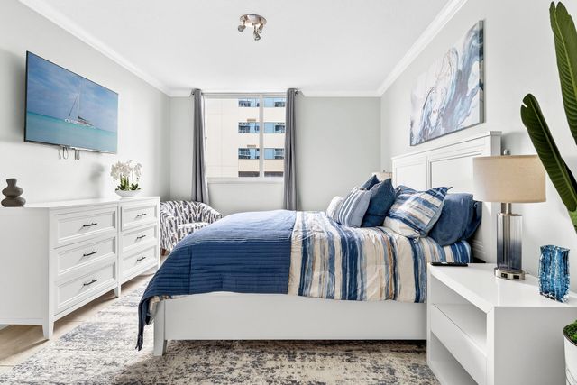 1551 N Flagler Drive 916-917, West Palm Beach, FL 33401