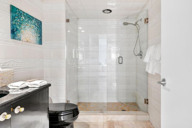 1551 N Flagler Drive 916-917, West Palm Beach, FL 33401