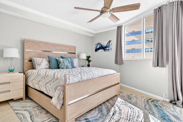 1551 N Flagler Drive 916-917, West Palm Beach, FL 33401