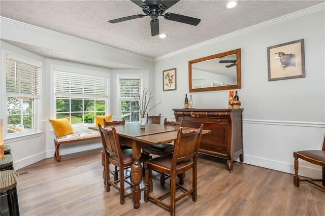 1301 Kensington Lane, Woodstock, GA 30188