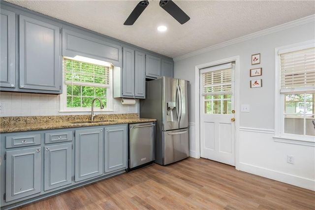 1301 Kensington Lane, Woodstock, GA 30188