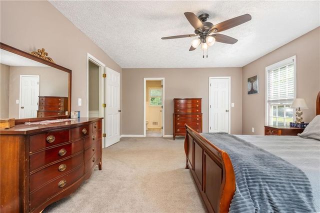 1301 Kensington Lane, Woodstock, GA 30188