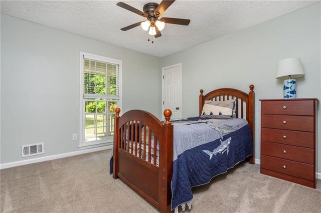 1301 Kensington Lane, Woodstock, GA 30188