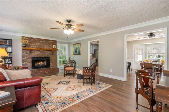 1301 Kensington Lane, Woodstock, GA 30188
