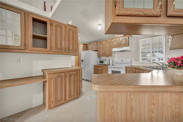 2280 Machado Street, Pahrump, NV 89048