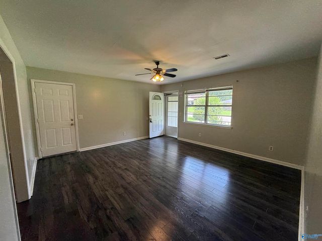 5020 Ortega Circle NW, Huntsville, AL 35810