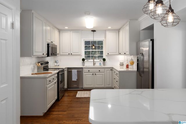 2217 GARLAND DRIVE, Vestavia Hills, AL 35216