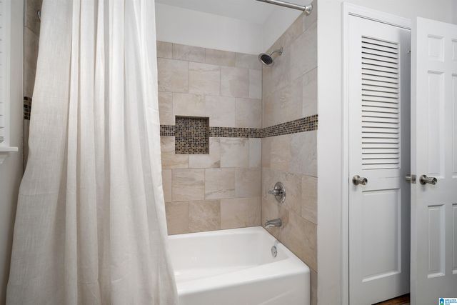 2217 GARLAND DRIVE, Vestavia Hills, AL 35216