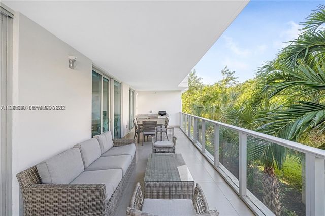 1150 101st St 202, Bay Harbor Islands, FL 33154