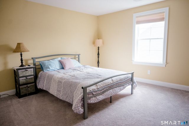 15 Sterling Circle 15, Vernon, CT 06066