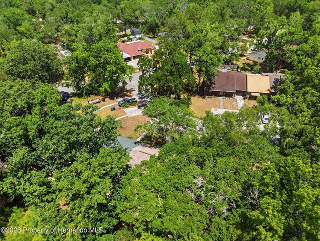913 Candlebrook Lane, Brooksville, FL 34601