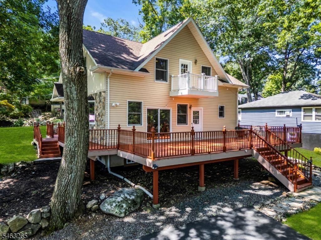 104 Bishops Rock Rd, Hopatcong Boro, NJ 07843 — photo 5