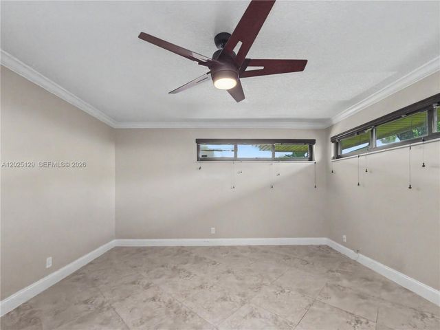 500 Bonnie Brae Way 17, Hollywood, FL 33021
