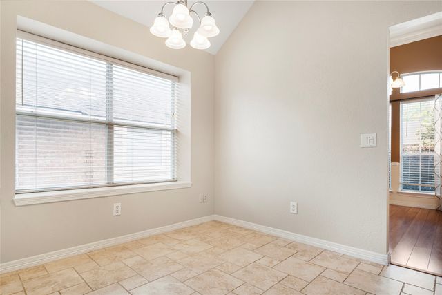 465 Ridge Meade Drive, Lewisville, TX 75067