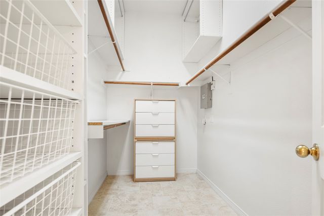 465 Ridge Meade Drive, Lewisville, TX 75067