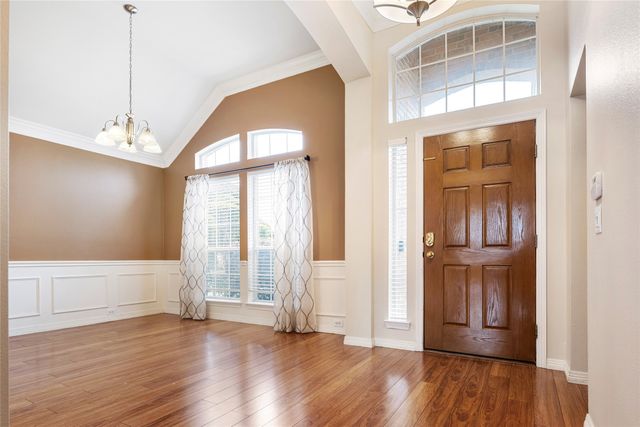 465 Ridge Meade Drive, Lewisville, TX 75067