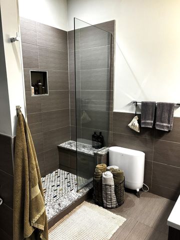 33 H Street 302, Boston, MA 02127