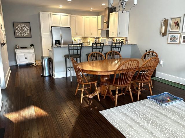 33 H Street 302, Boston, MA 02127
