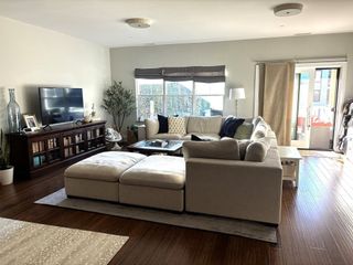 33 H Street 302, Boston, MA 02127