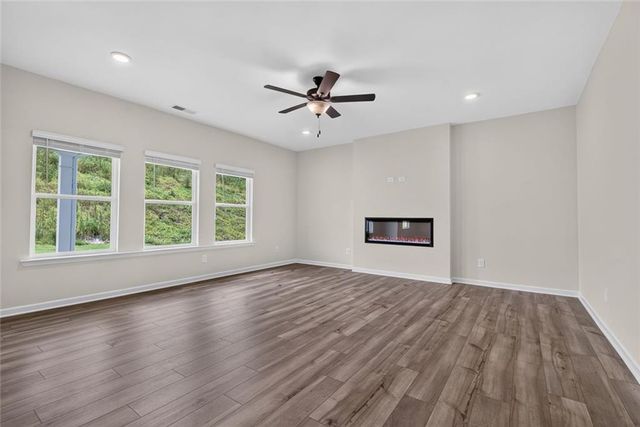 219 Shire Loop, Calhoun, GA 30701