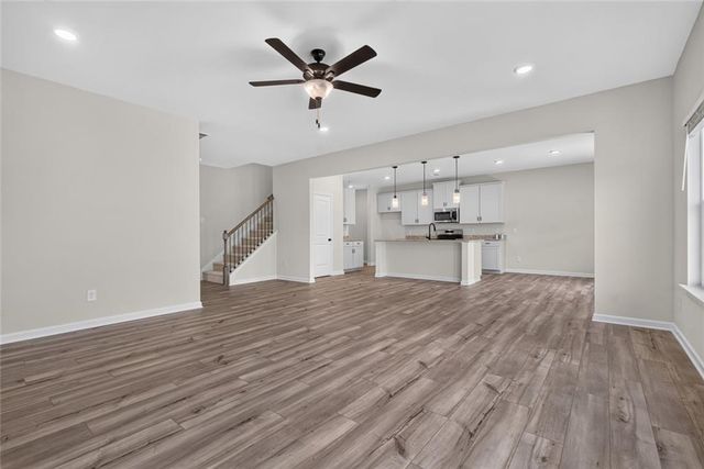 219 Shire Loop, Calhoun, GA 30701