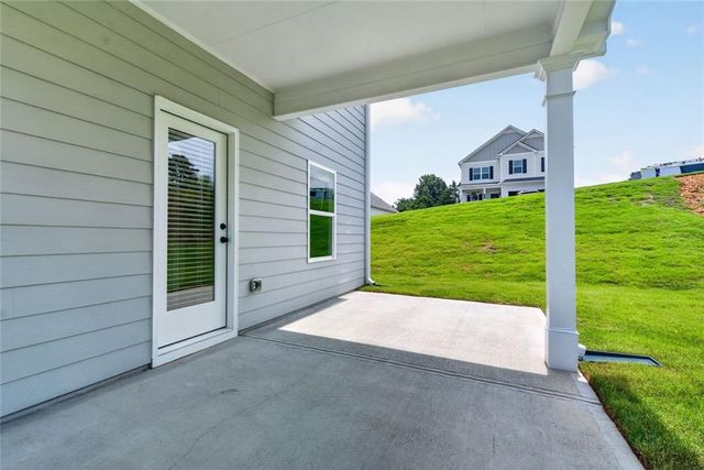 219 Shire Loop, Calhoun, GA 30701