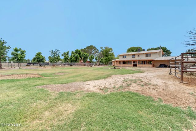 6040 STRAHAN Road, El Paso, TX 79932