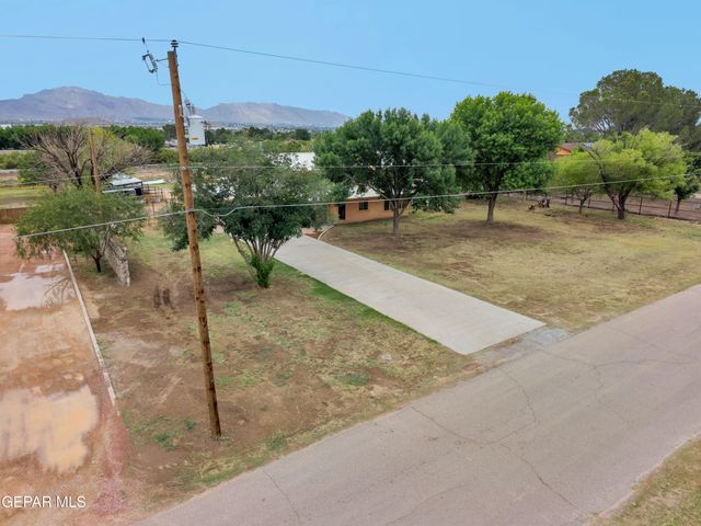 6040 STRAHAN Road, El Paso, TX 79932