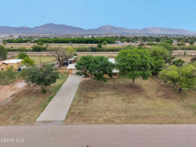 6040 STRAHAN Road, El Paso, TX 79932