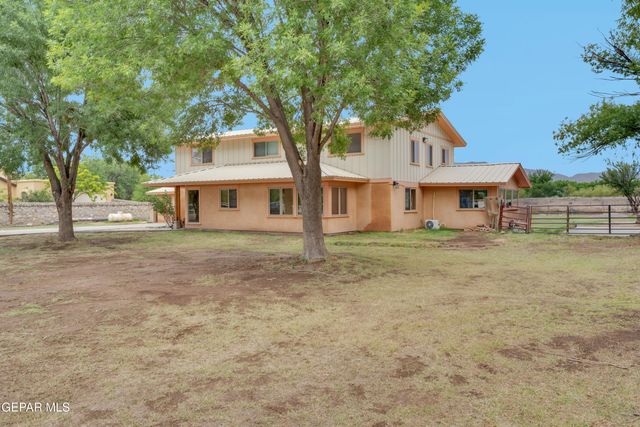 6040 STRAHAN Road, El Paso, TX 79932