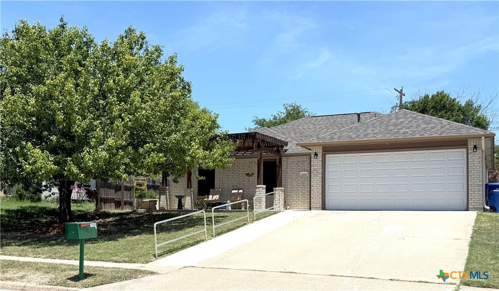 1608 Mattie Drive, Copperas Cove, TX 76522