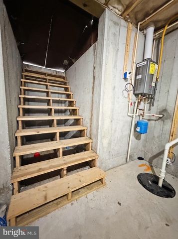 82 HIGHTIDE DR, Frederica, DE 19946