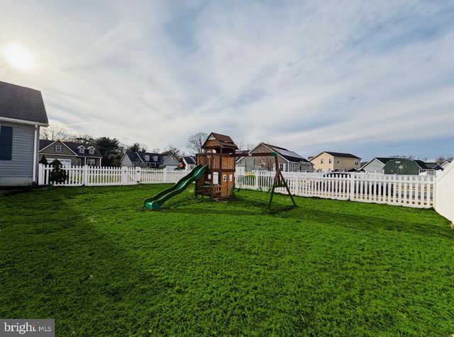 82 HIGHTIDE DR, Frederica, DE 19946