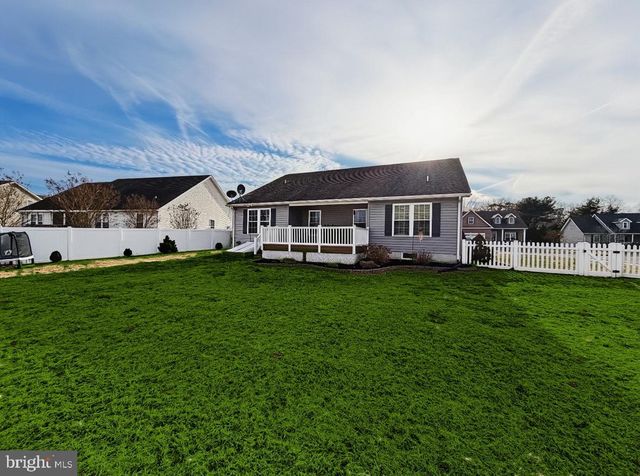 82 HIGHTIDE DR, Frederica, DE 19946