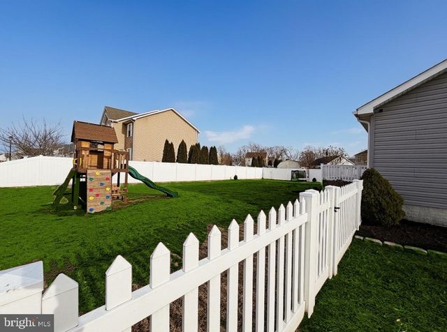 82 HIGHTIDE DR, Frederica, DE 19946