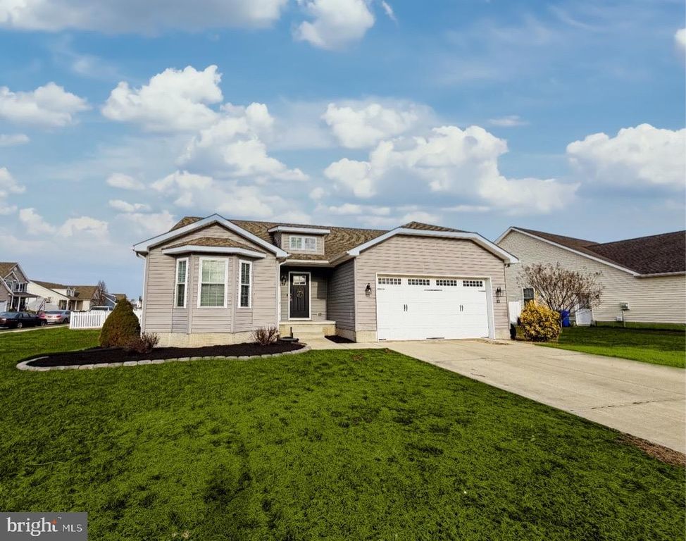 82 HIGHTIDE DR, Frederica, DE 19946