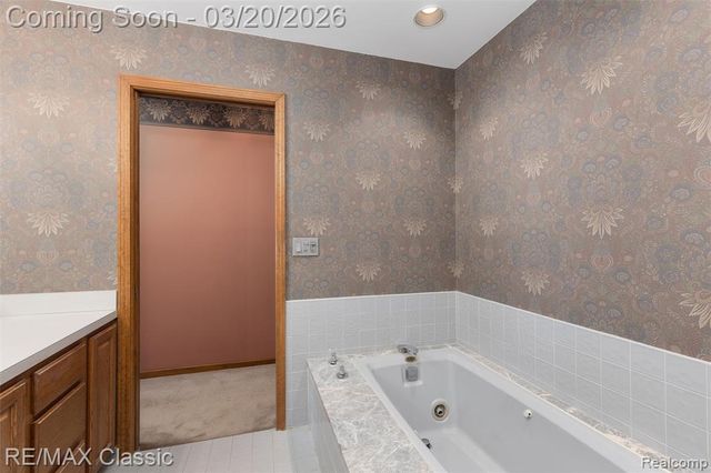 45105 Dunbarton Drive, Novi, MI 48375