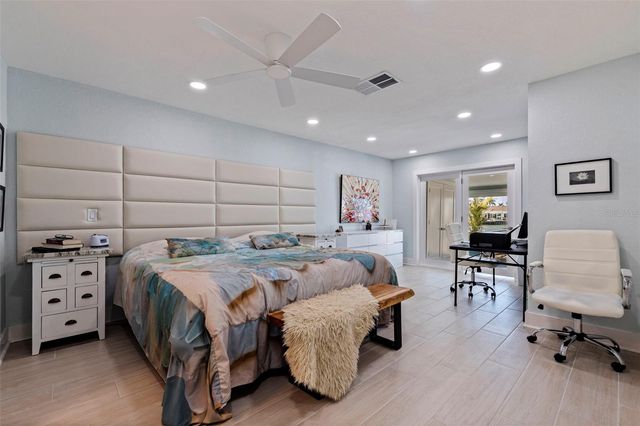 479 BOCA CIEGA POINT BOULEVARD S 1205, St Petersburg, FL 33708