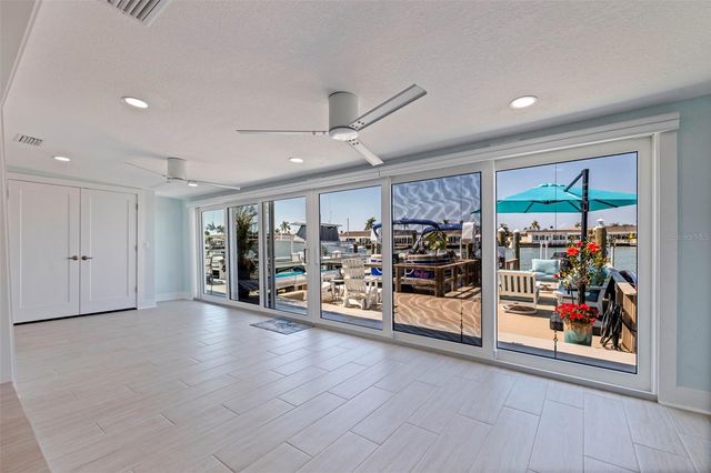 479 BOCA CIEGA POINT BOULEVARD S 1205, St Petersburg, FL 33708