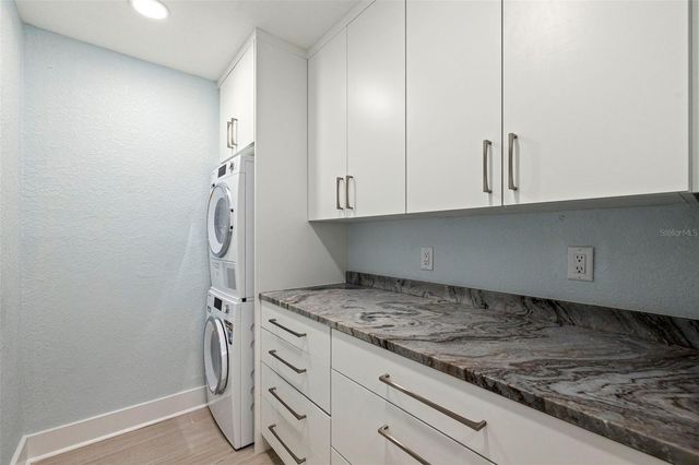 479 BOCA CIEGA POINT BOULEVARD S 1205, St Petersburg, FL 33708