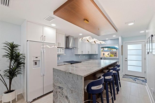 479 BOCA CIEGA POINT BOULEVARD S 1205, St Petersburg, FL 33708