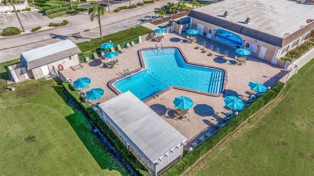 479 BOCA CIEGA POINT BOULEVARD S 1205, St Petersburg, FL 33708