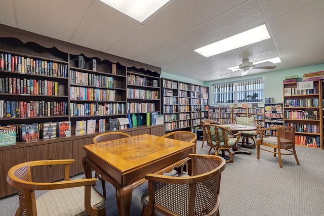 479 BOCA CIEGA POINT BOULEVARD S 1205, St Petersburg, FL 33708