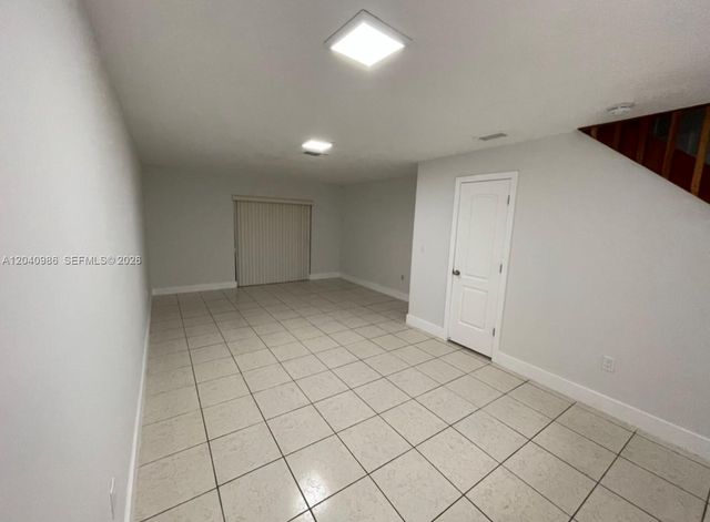 6854 NW 173rd Dr 209, Hialeah, FL 33015