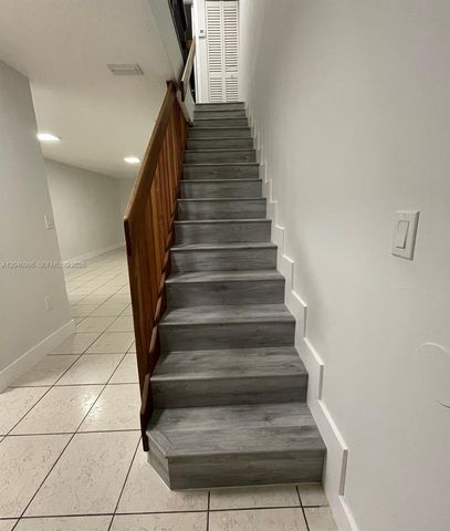 6854 NW 173rd Dr 209, Hialeah, FL 33015