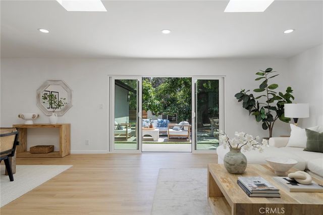 436 Manzanita, Sierra Madre, CA 91024