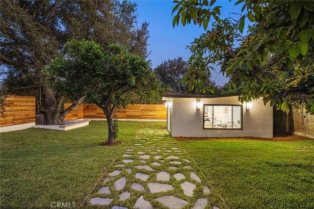 436 Manzanita, Sierra Madre, CA 91024
